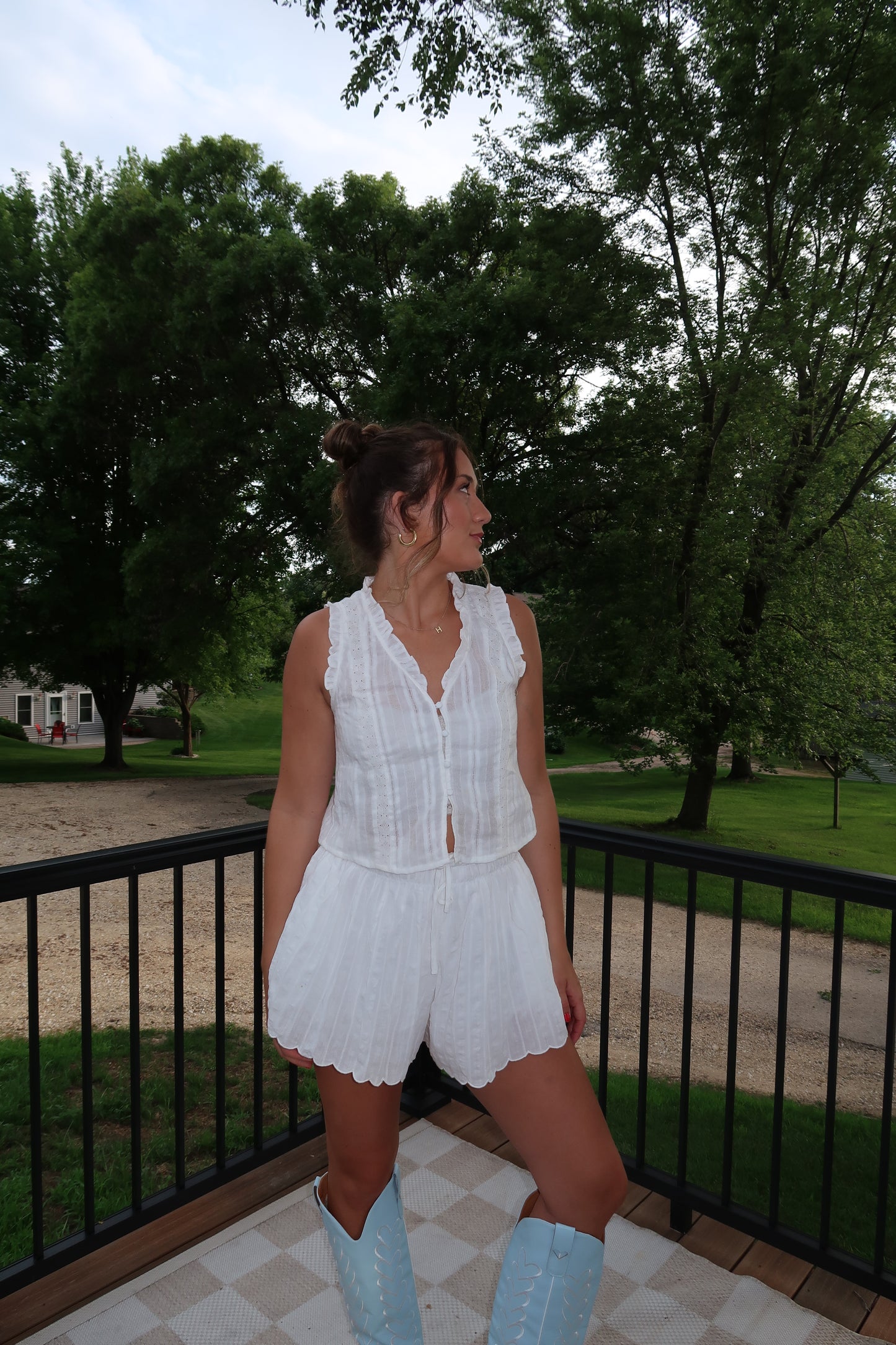 The Abbie Scallop Hem Shorts
